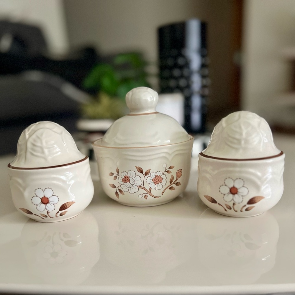 The Covington Edition Vintage Stoneware Japan